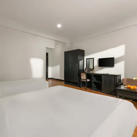 Kly Boutique Hotel Hue Exterior photo