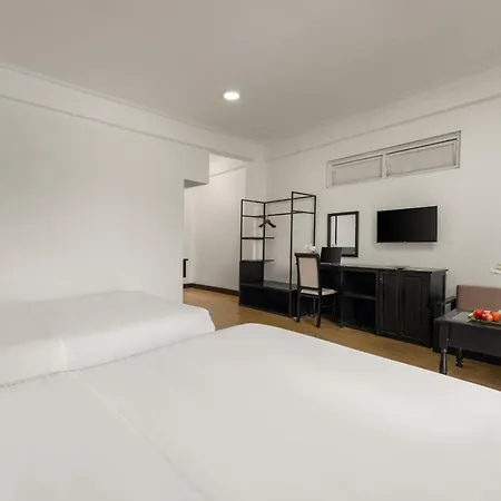 Kly Boutique Hotel Hue Exterior photo
